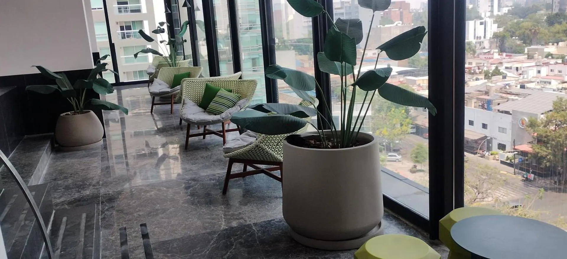 Departamento En Zona De Lujo Con Alberca Y Gym Aparthotel Guadalajara México
